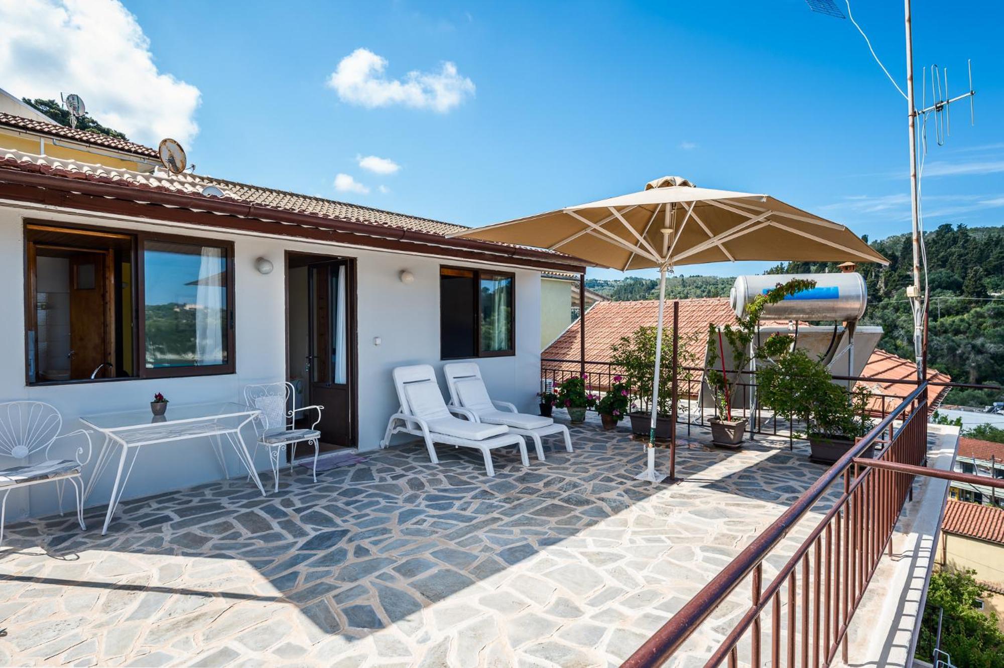 Agaloula Centrally Located Apartments, Lakka ภายนอก รูปภาพ