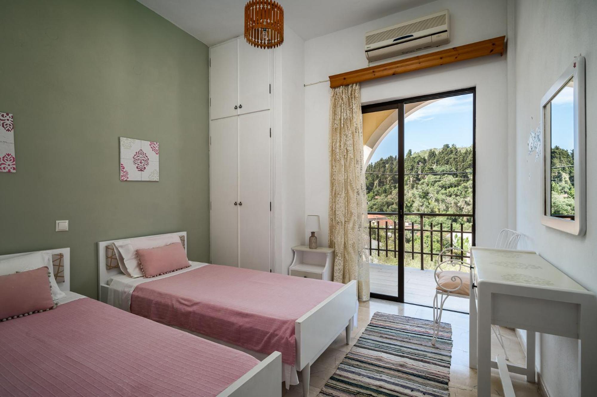 Agaloula Centrally Located Apartments, Lakka ภายนอก รูปภาพ